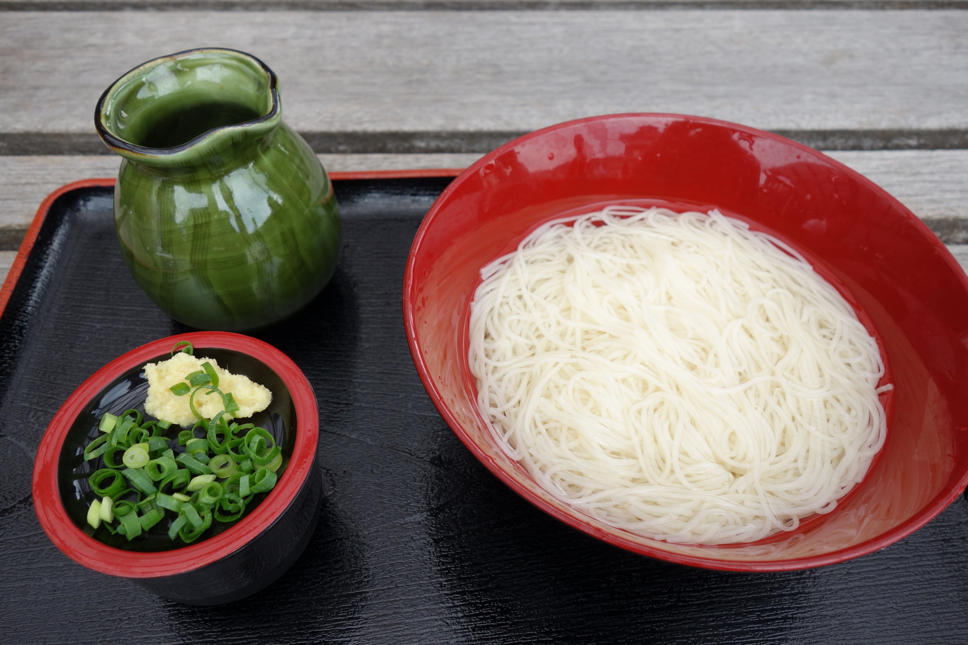 お外でいただく小豆島名産手延べそうめん 小豆島その２ 平井製麺所 神戸食事記